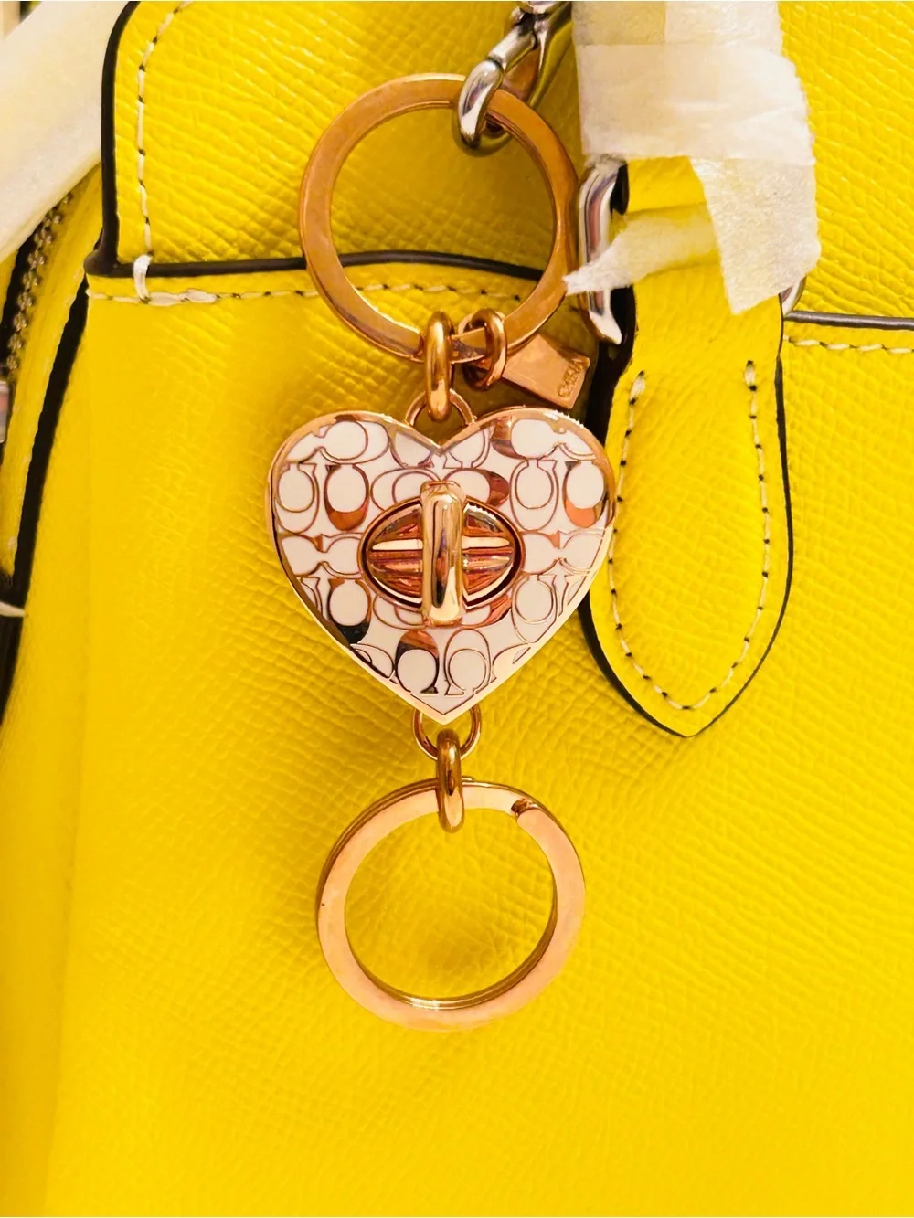 Coach ♥️❤️❤️ love